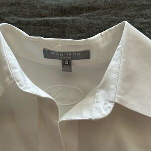 Foxcroft White Non-Iron Fitted Blouse